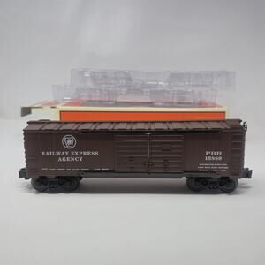 LIONEL 2012 RAILWAY EXPRESS AGENCY DOUBLE DOOR BOX CAR 6-15889 O GAUGE IN BOX